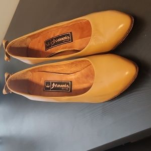 ARTESANIA BOTTIER  leather pumps